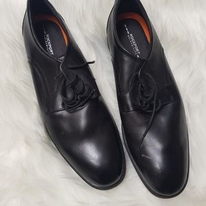 Men's dress shoes 10.5 NEW